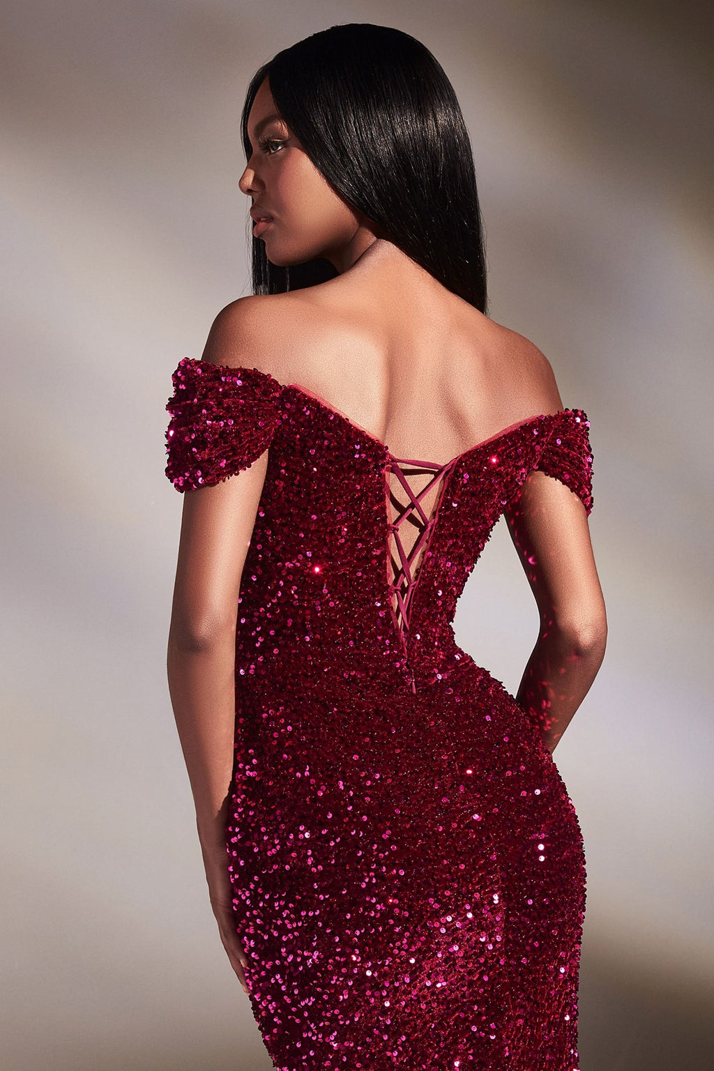 Red Off-Shoulder Sequin Slit Gown – Sweetheart Neckline Formal Dress for Prom & Galas